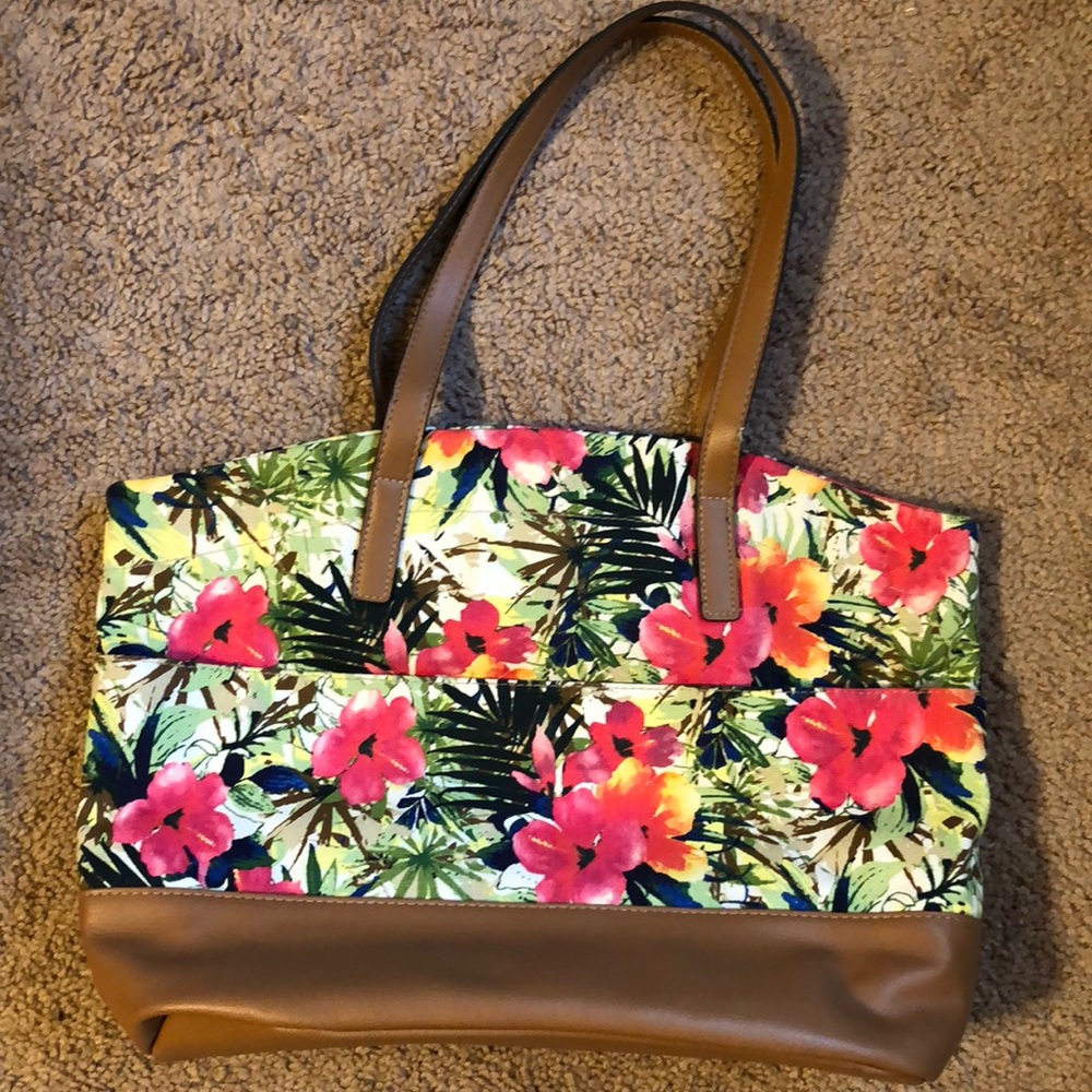 New without tag !! Perfect for summer!